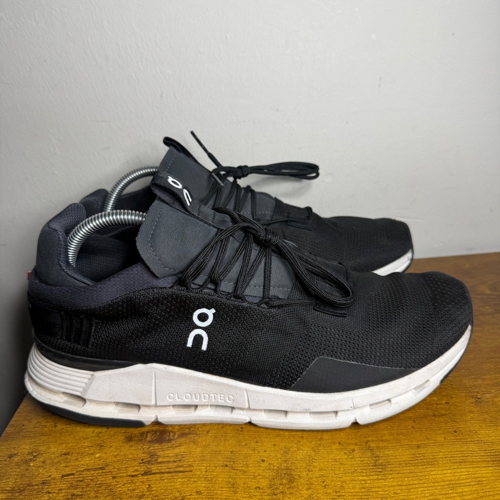 On Cloud Cloudnova Running Shoes Mens Size 10.5 Black White 26.99116